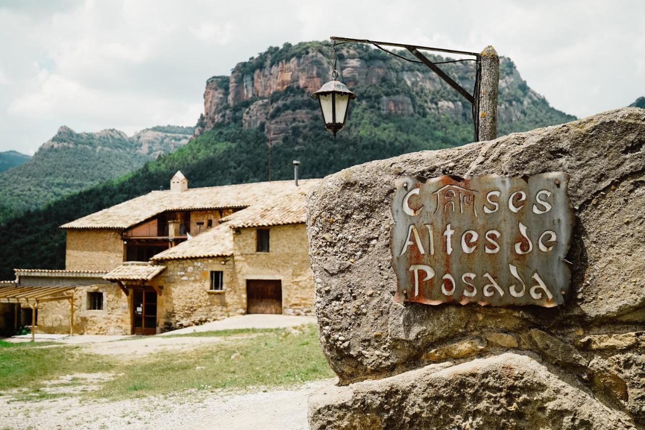 Cases Altes De Posada Navés Esterno foto