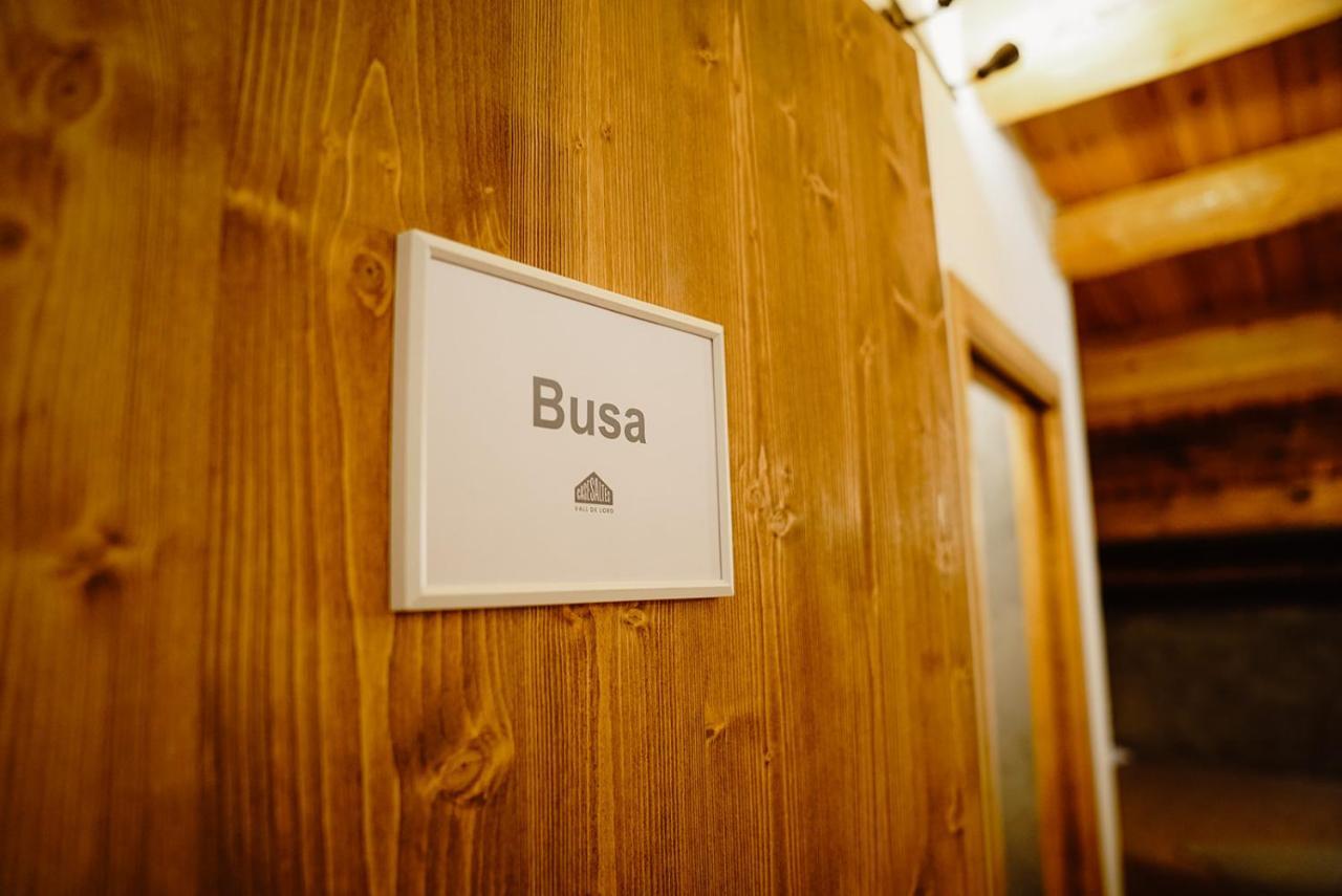 Cases Altes De Posada Navés Esterno foto