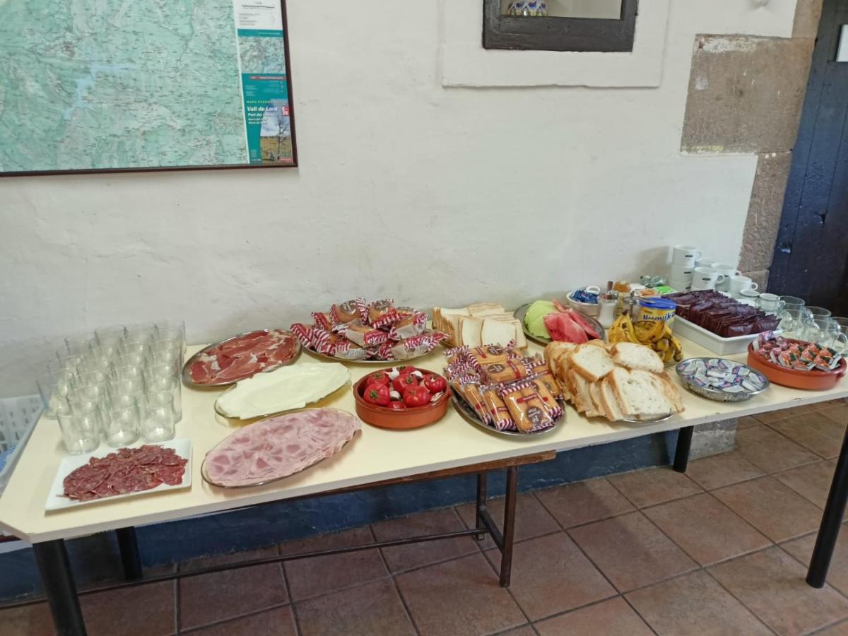 Cases Altes De Posada Navés Esterno foto